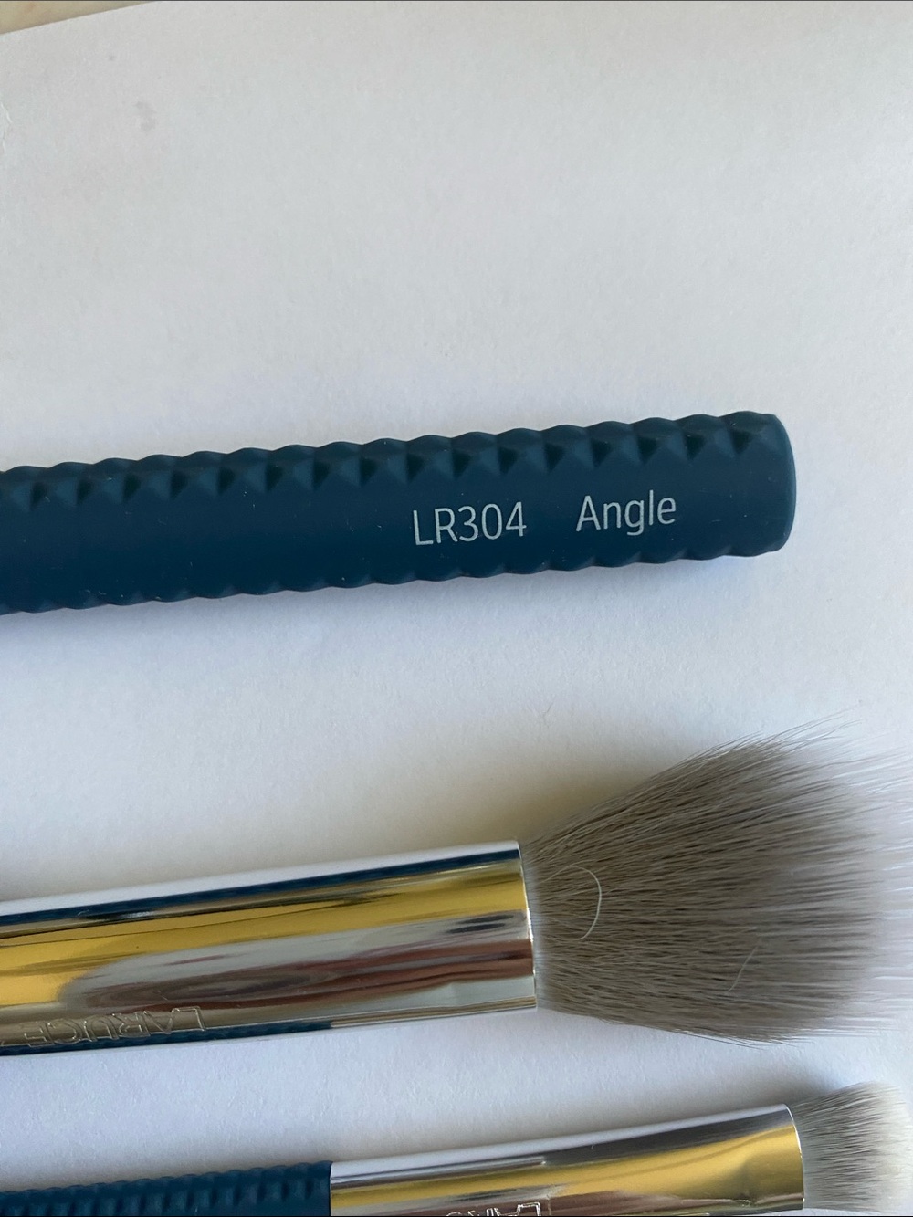 Laruce Premium Navy Blue Face & Eye Makeup Brush Set by laruce new without tags - Picture 2 of 13